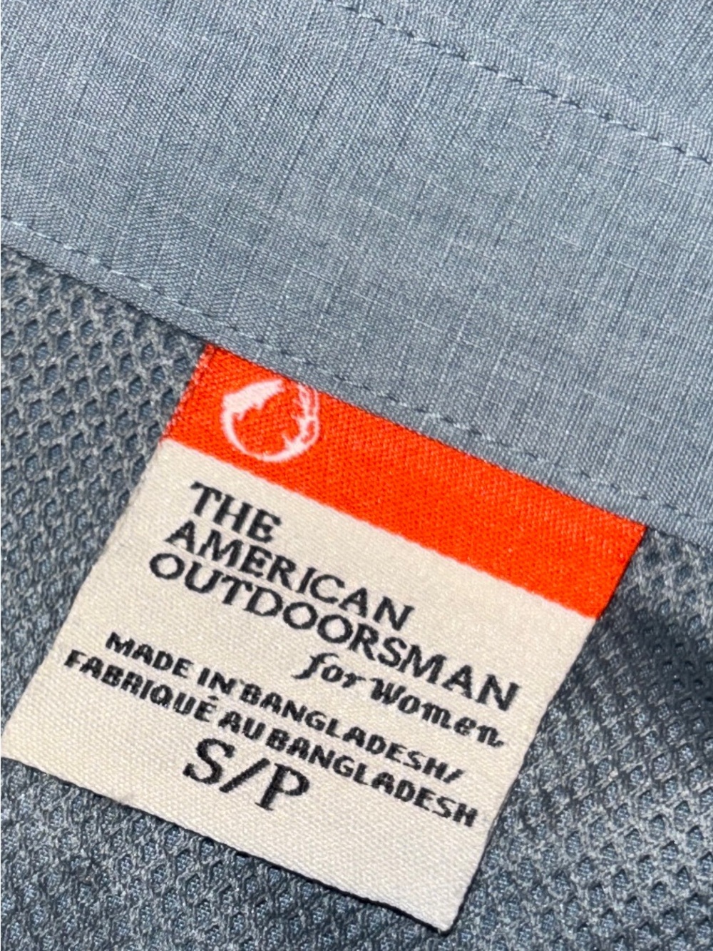 The American Outdoorsman – Women’s Sleeveless Outdoor Shirt – Blue – Size S/P - Picture 2 of 9
